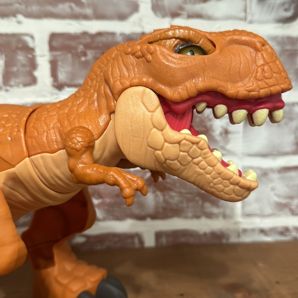 Fisher-Price Imaginext Jurassic World Thrashin Action T-Rex Dinosaur Toy-Works